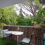 Apartment Atypique - Hyeres