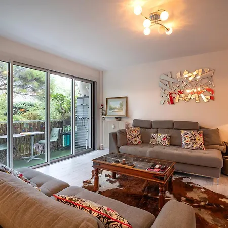 Atypique Avec Terrasse Daire